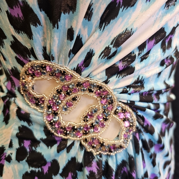 Animal print, maxi, dress, wedding, formal, party, prom, senior ball, colorful - Picture 2 of 12